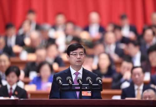 (6)全国政协十三届一次会议第三次全体会议大会发言 (6)全国政协十三届一次会议第三次全体会议大会发言