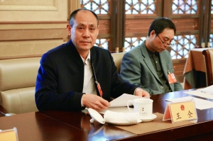 鼓励机关干部到农村任职 点击进入下一页