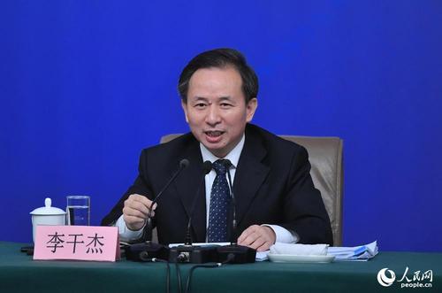 环境?;げ坎砍だ罡山?人民网记者 于凯 摄 环境保护部部长李干杰 人民网记者 于凯 摄