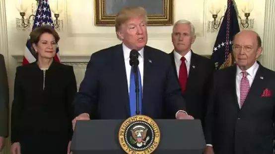 特朗普打响对华贸易战 系现代史上中美最大贸易战