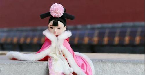 故宫娃娃火了却被下架 得知真相的网友却想点赞