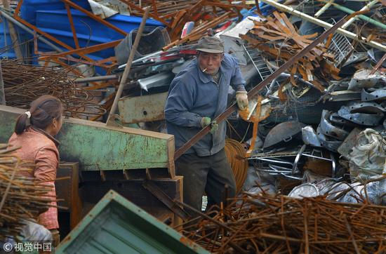 中国禁止进口洋垃圾 美国恐慌:放废金属一马