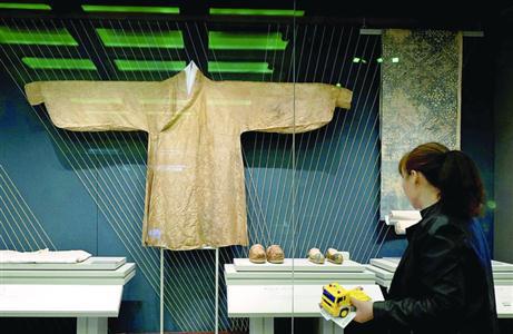 每一件展品都讲述着上海故事/晨报记者 何雯亚