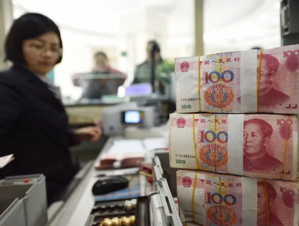 2017年银行薪酬揭秘:减员不减薪 整体加薪5.4%