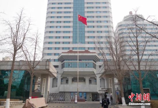 资料图：原国家食品药品监督管理总局正门。