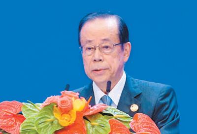 福田康夫 图片来源:人民日报 点击进入下一页