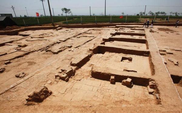 河南洛阳东汉帝陵陵园建筑遗址发掘现?。ㄗ柿贤迹?。