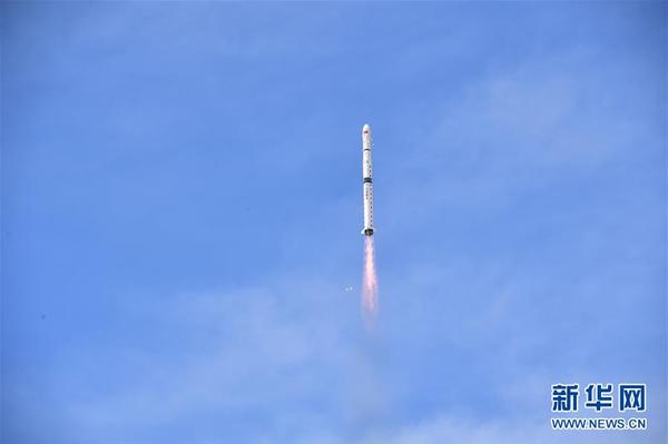 4月10日12时25分，我国在酒泉卫星发射中心用长征四号丙运载火箭，成功将遥感三十一号01组卫星和微纳技术试验卫星发射升空，卫星进入预定轨道。 3