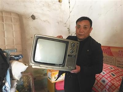 五周杀人案5名被告人18名证人称遭刑讯 当庭翻供