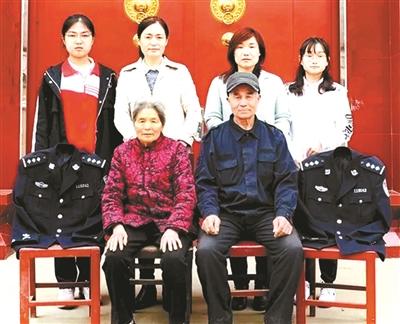 图片来源:北京青年报 点击进入下一页