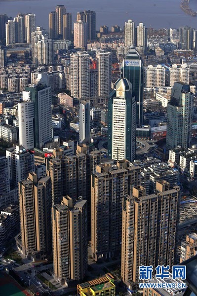 131496322_251n 131496322_251n