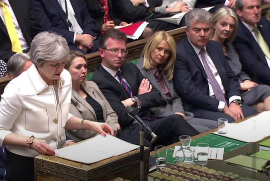 特朗普一声令下英国乖乖听话?梅姨:我不是 我没有