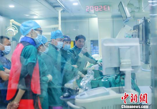 心血管疾病年轻化专家：抽烟是“罪魁祸首”之一