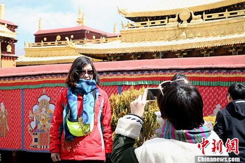 点击进入下一页