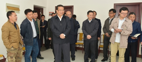 2018050216500329800840-thumbnail 2018050216500329800840-thumbnail