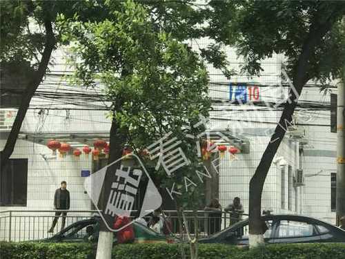 记者探访北京前门玉器连环套:未购物出租车甩客