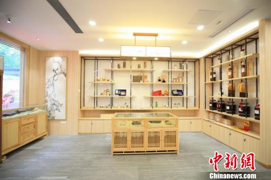 “医珍堂”布置雅致?！〕叹拔?摄