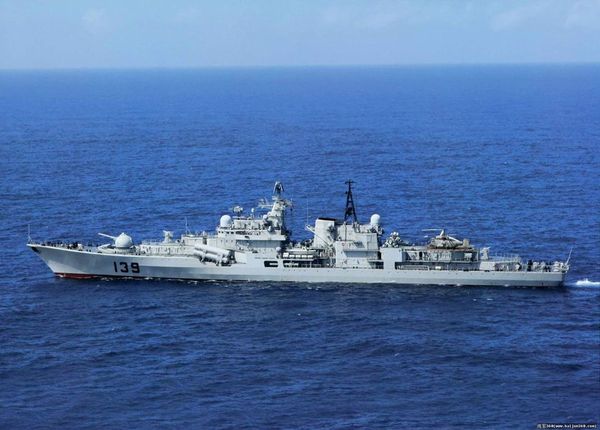 台媒:解放军战机军舰同时绕台 创最接近台湾纪录