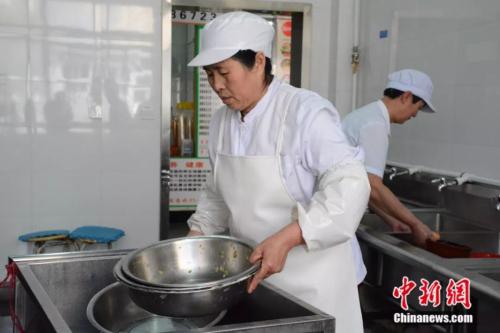 杨毅 摄 点击进入下一页