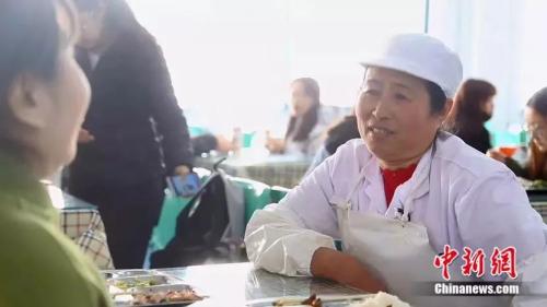 杨毅 摄 点击进入下一页