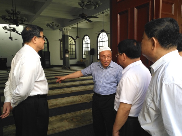 在小桃园清真寺调研 在小桃园清真寺调研