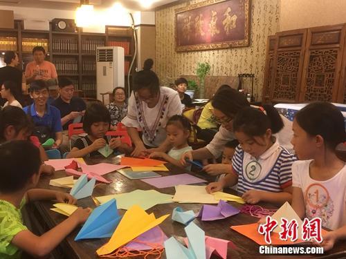 点击进入下一页