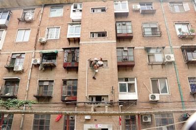 点击进入下一页