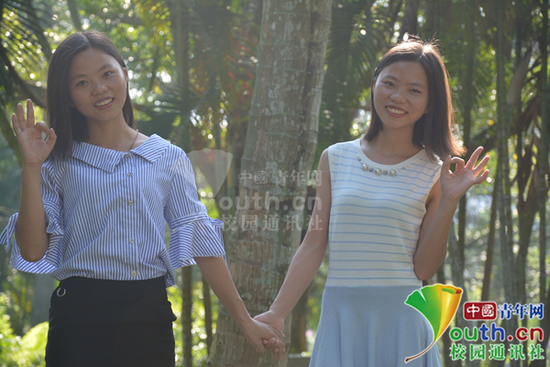 双胞胎姐妹考研再次考进同校同专业 高考时就同分