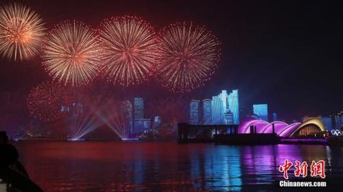 点击进入下一页