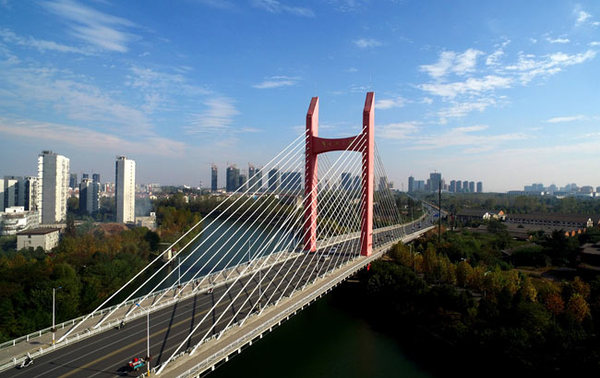 1117034911_1446605772021_title1n 1117034911_1446605772021_title1n