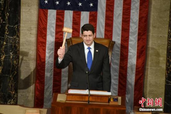 资料图:美国联邦众议院议长保罗·瑞安。 <a target='_blank' href='http://www.chinanews.com/'>中新社</a>记者 张蔚然 摄 点击进入下一页