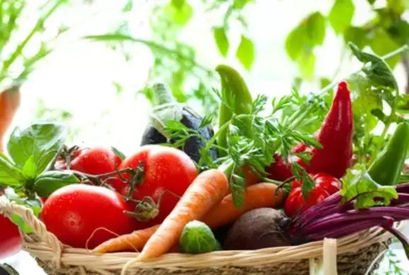 4种食物，每吃一口都在催你老！ 