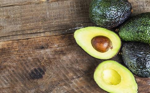 吃沙拉还越吃越胖 可能是沙拉酱没选对 吃沙拉可以减肥吗 沙拉怎么吃可以减肥 沙拉减肥的方法有哪些