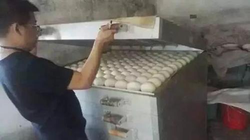 有毒红糖馒头涉案300余万 商贩用甜蜜素冒充红糖