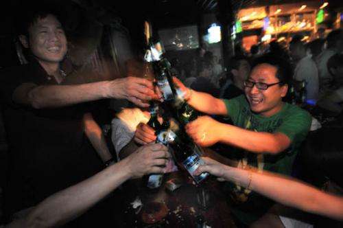 熬夜看世界杯猝死2 熬夜看世界杯猝死2