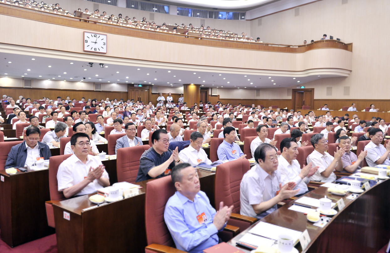 全国政协十三届常委会第二次会议开幕