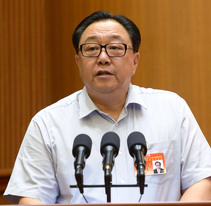 王会生常委：防范化解潜在风险扎实推进产业扶贫