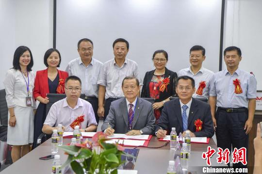 琼台校企合作建立健康服务产业人才育成基地