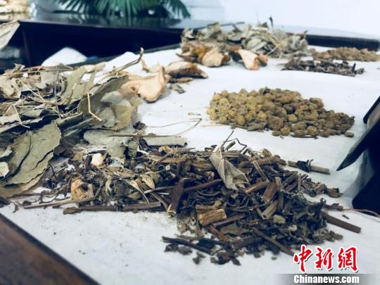 气温升高医生提示：抓住小儿冬病夏治好时机