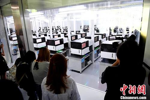 点击进入下一页