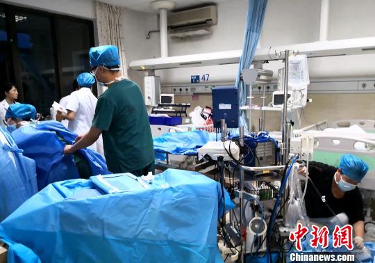 厦门一医院从“死神”手上救回暴发性心肌炎患儿