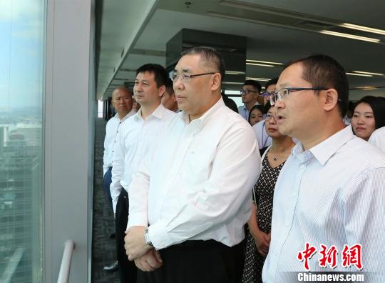澳门特别行政区行政长官崔世安了解惠州城市规划建设 惠州日报提供  澳门特别行政区行政长官崔世安了解惠州城市规划建设 惠州日报提供