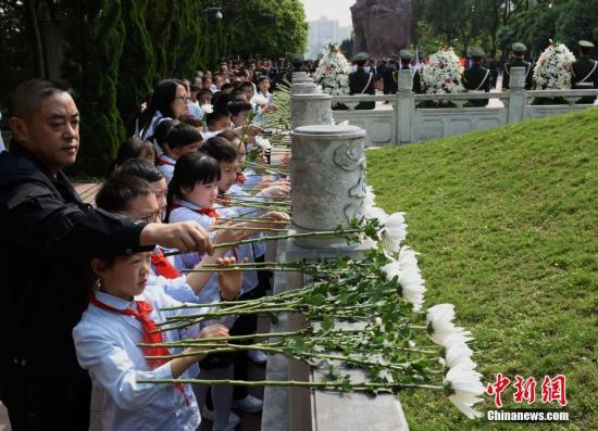 点击进入下一页