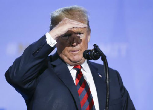 特朗普打破传统对美联储加息“不高兴” 外媒:结果美元跌了