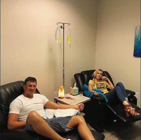 美游泳名将罗切特被禁赛14个月 只因发了这张照片