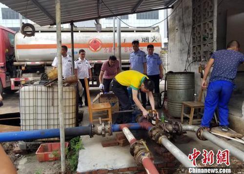 广西抓获销售劣质柴油嫌犯32人:日走货150至300吨