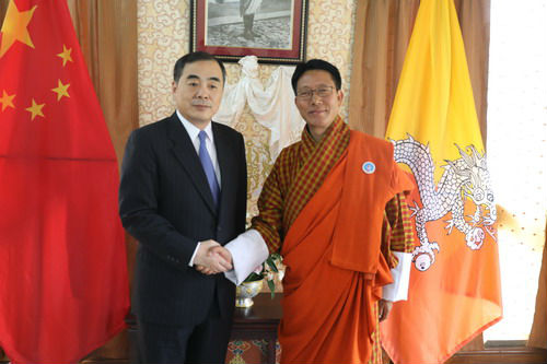 锐参考 就在这两天，中国高官突然访问了这个未建交的神秘邻国……