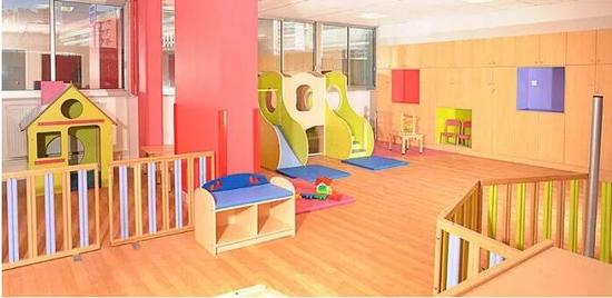 法国一托儿所幼儿奶瓶遭下药 毒妇系园内清洁工