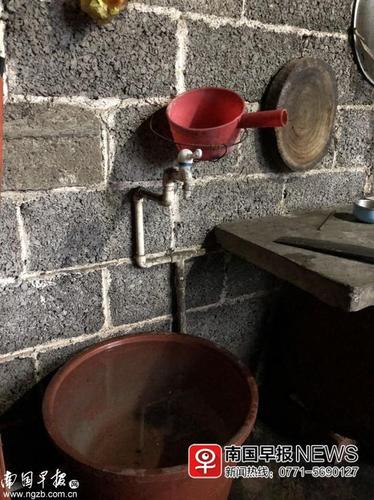 老人被发现在家中死亡多日 小孙子靠喝自来水幸存