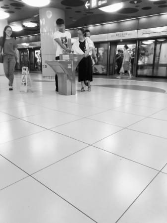 点击进入下一页